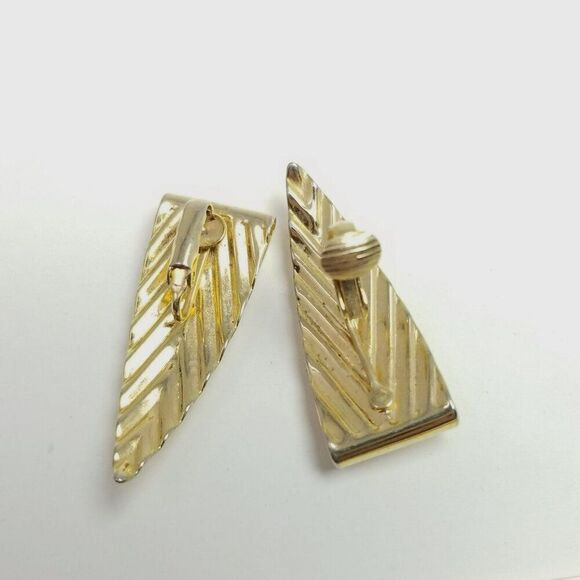 Vintage Gold Tone Triangle Shape Clip On Earrings, 80s 90s Style, Retro Estate - Picture 3 of 6